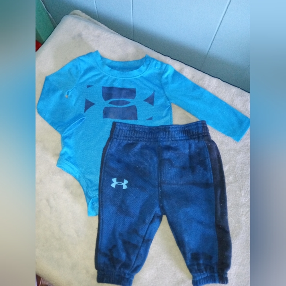 NWOT winter baby set